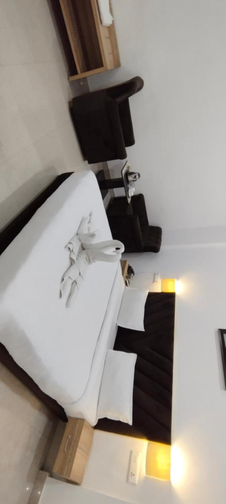 Hotel Lakeview By Bookingcare Chhatarpur Exterior foto
