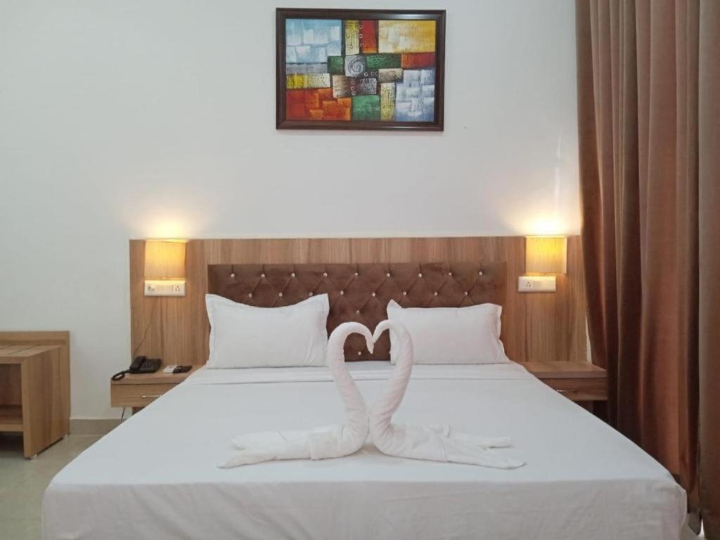 Hotel Lakeview By Bookingcare Chhatarpur Exterior foto